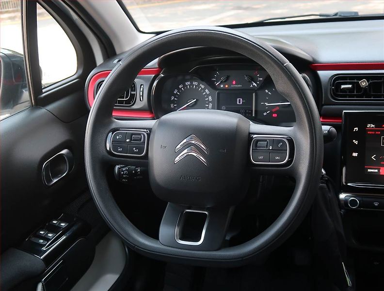 Citroën C3 (2021) C-Series 1.2 PureTech, LPG, ČR - fotka 15 z 25