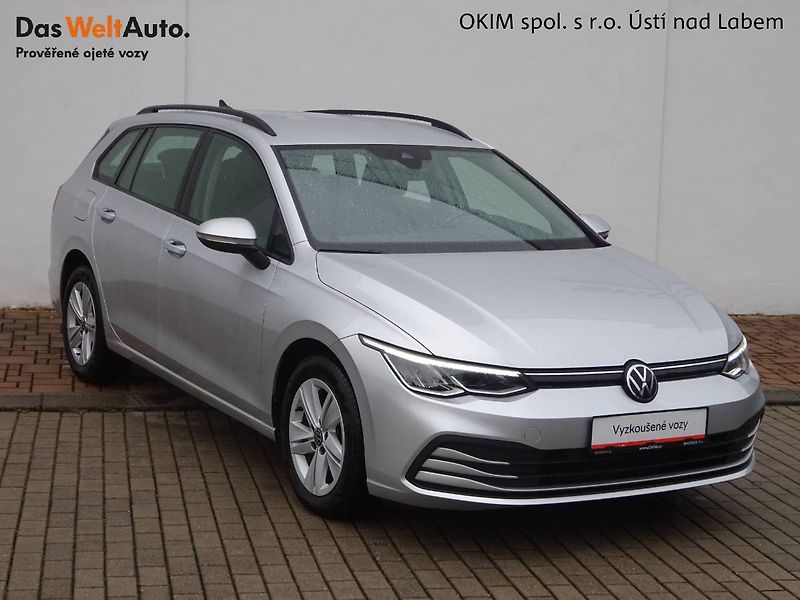 Volkswagen Golf Variant (2022) 1,0TSi /81kW  Life - fotka 12 z 27