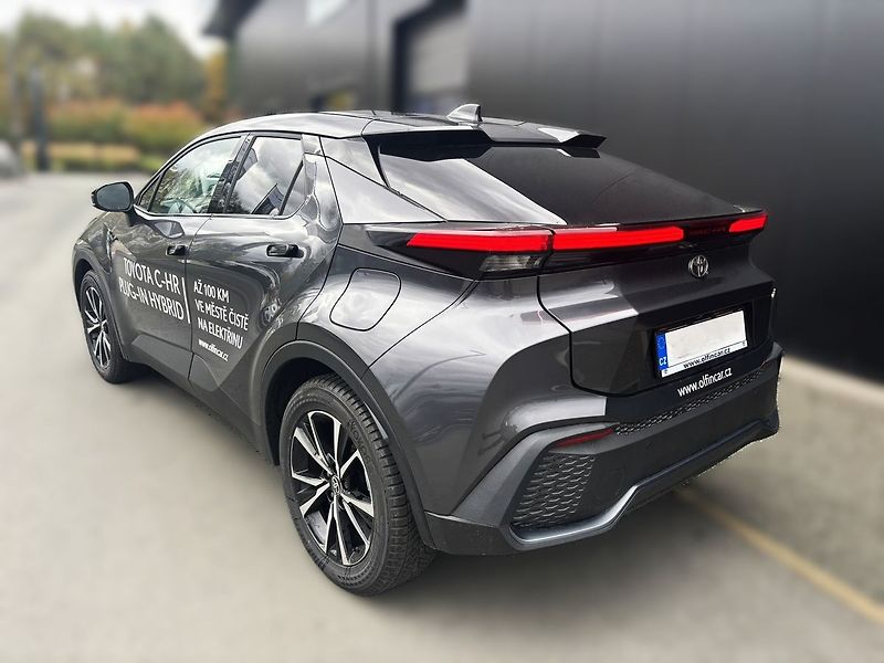 Toyota C-HR Style         NG23 2.0L P - fotka 6 z 9