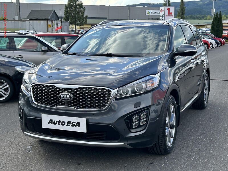 Kia Sorento (2019) 2.2 CRDI 4x4, AT, kůže - fotka 3 z 20