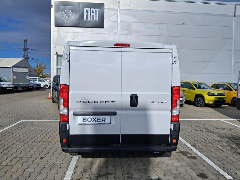Peugeot Boxer (2026) PEUGEOT BOXER FURGON 3000 L2H1 - fotka 4 z 21