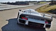 Porsche 911 GT1.