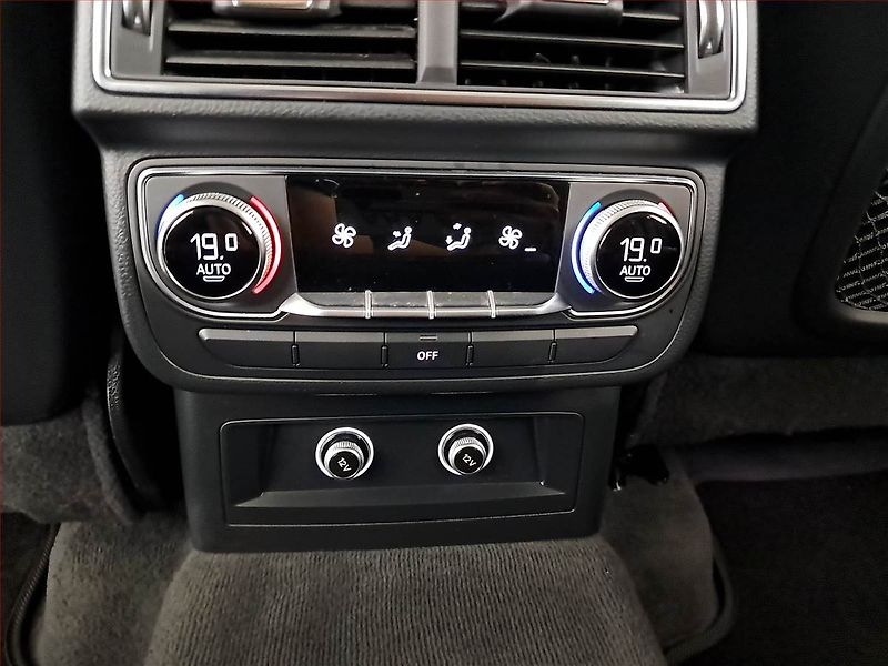 Audi Q7 (2019) 45 TDI - fotka 26 z 26