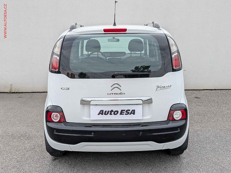 Citroën C3 Picasso (2015) 1.2 PT, ČR, AC, temp, park - fotka 5 z 14