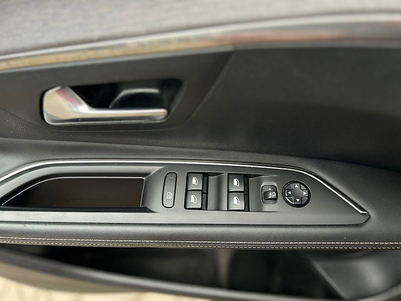 Peugeot 3008 - fotka 23 z 27