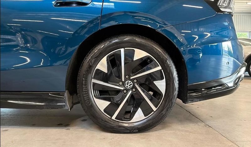 Volkswagen ID.7 Pro SoH  97% 360k Matrix Masáž - fotka 11 z 28