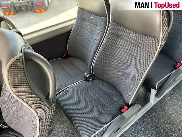 MAN RHC 464 (460) Lions COACH - fotka 19 z 27
