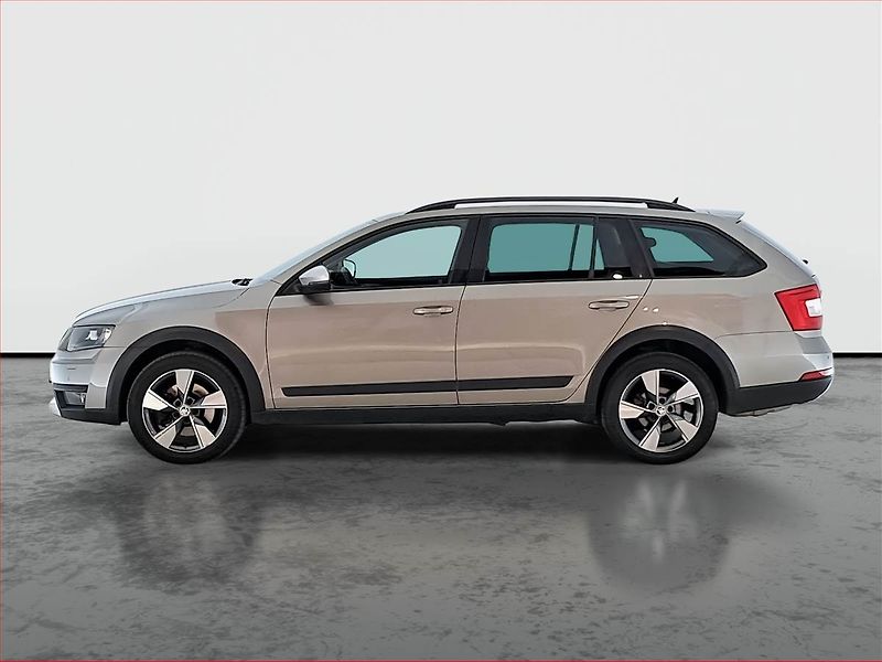 Škoda Octavia (2016) Scout 2.0 TDI, 4X4, Automat - fotka 3 z 22