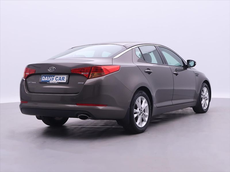 Kia Optima 1,7 CRDi 100kW Exclusive CZ - fotka 7 z 34
