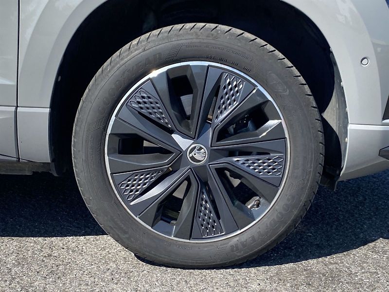 Škoda Karoq (2024) 2.0 TDI 4x4 DSG SportLine - fotka 34 z 38