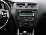 Volkswagen Jetta (2015) 1.2 TSI, Park. senzory - náhled 12
