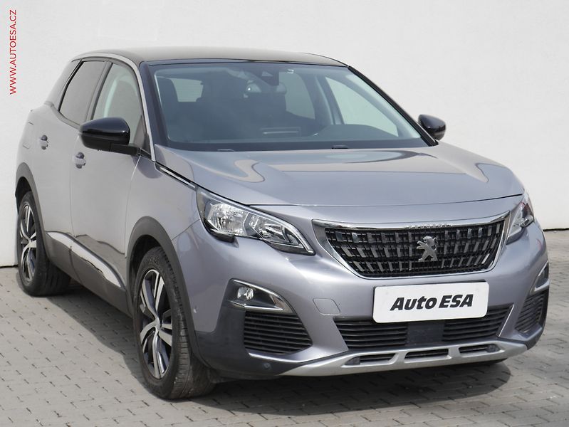 Peugeot 3008 (2019) 1.5 HDi, Allure, navi, kamera - fotografie inzerátu