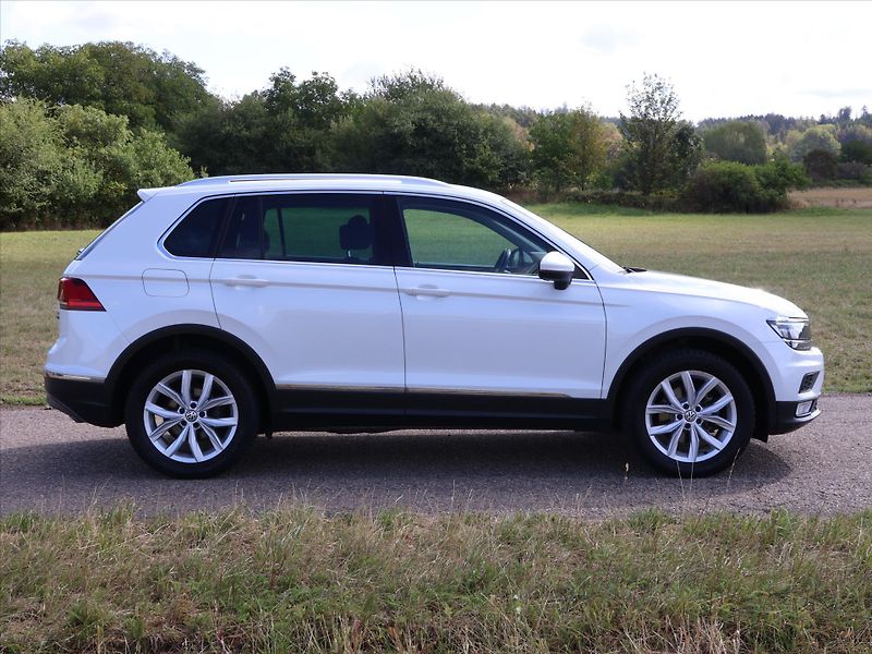 Volkswagen Tiguan 2,0 TDI 110kW DSG 4M Highline - fotka 8 z 37