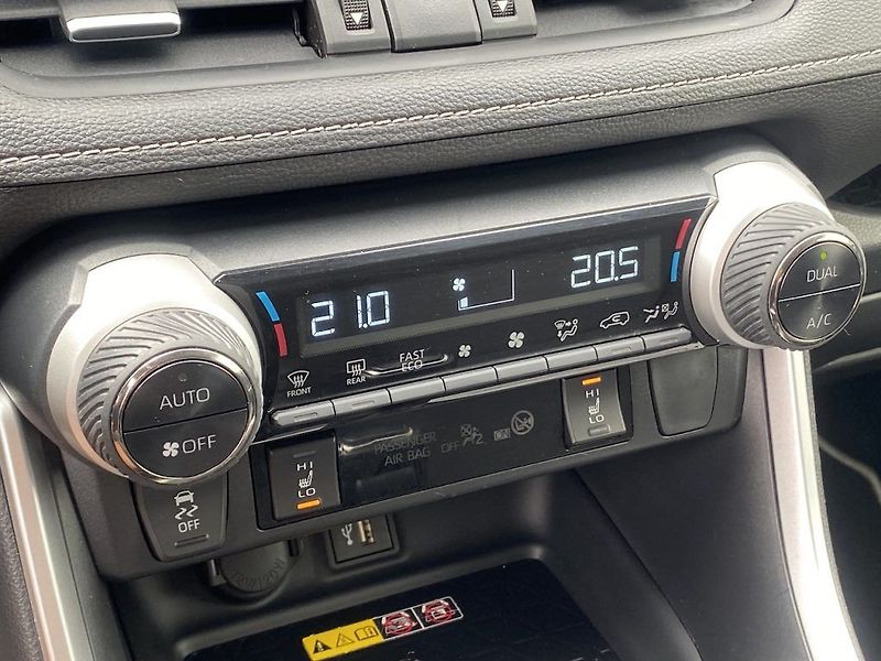 Toyota RAV4 2.5HSD, ČR-1m, ComStyle, 4x4 - fotka 22 z 30