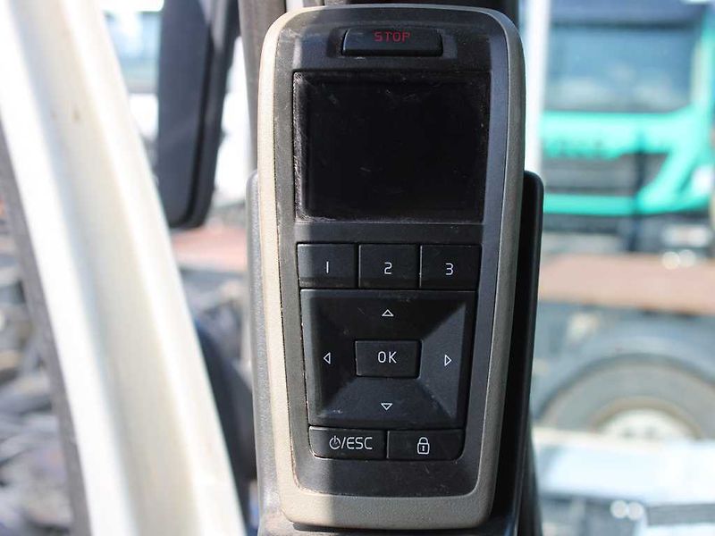 Volvo FMX 500, 6X6, EURO 6, LOGLIFT - fotka 20 z 39