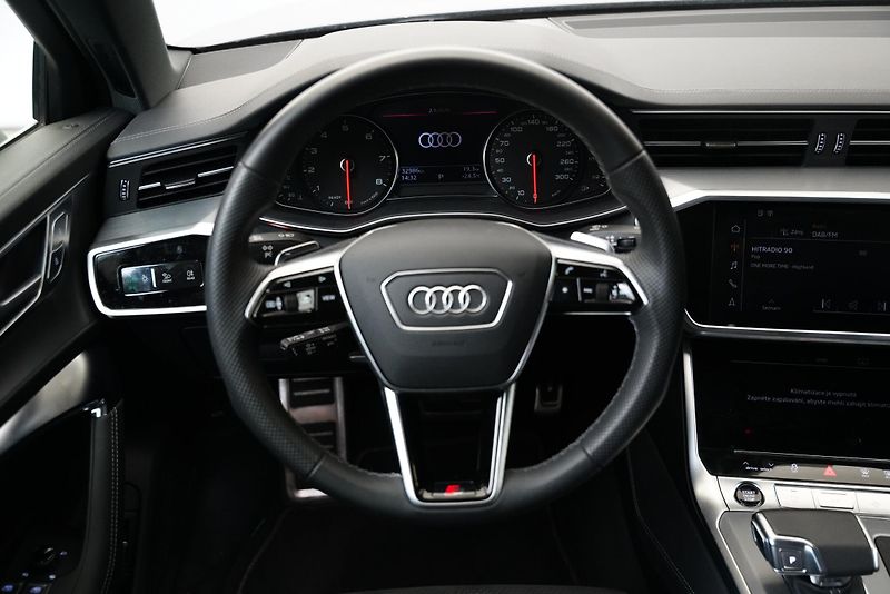 Audi A6 - fotka 17 z 27