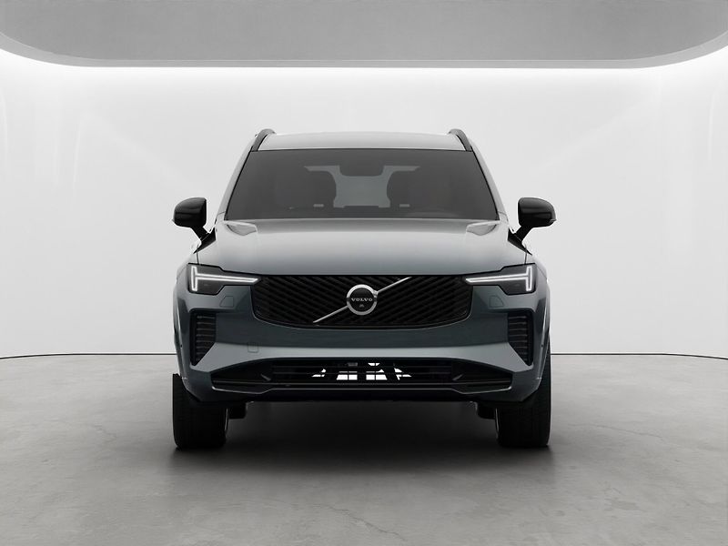 Volvo XC90 (2026) Plus, vzudch.pod.,406k, AWD, A - fotka 2 z 11