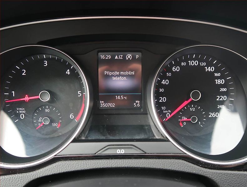 Volkswagen Passat (2016) Comfortline 2.0 TDI, Automat - fotka 11 z 14
