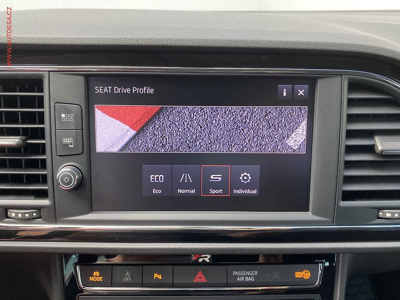 Seat Leon (2019) 1.5 TSi, 1.maj,ČR, LED, AC - fotka 18 z 18