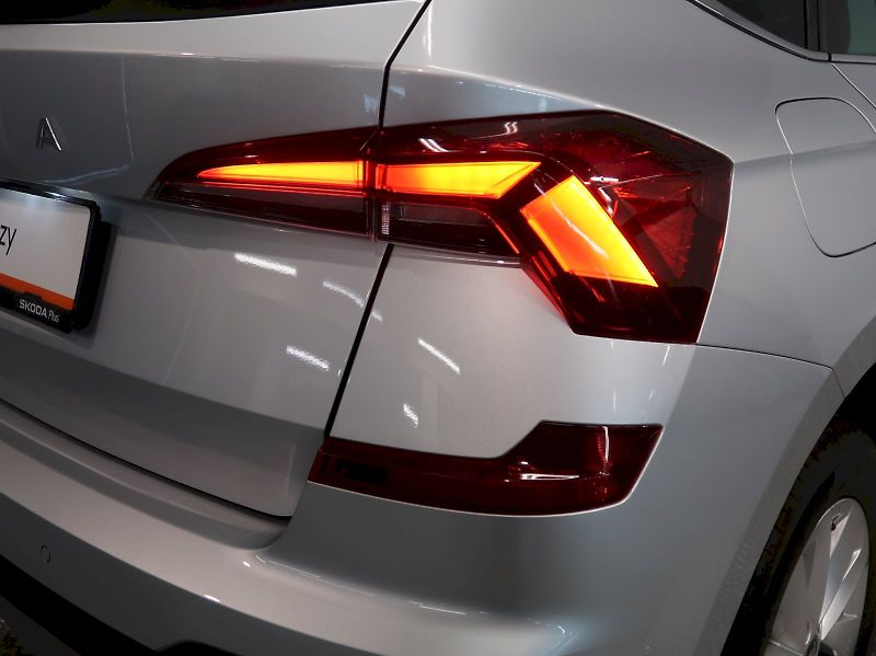 Škoda Kamiq (2025) TOP SELECTION 1.0TSI 85KW DSG - fotka 11 z 40
