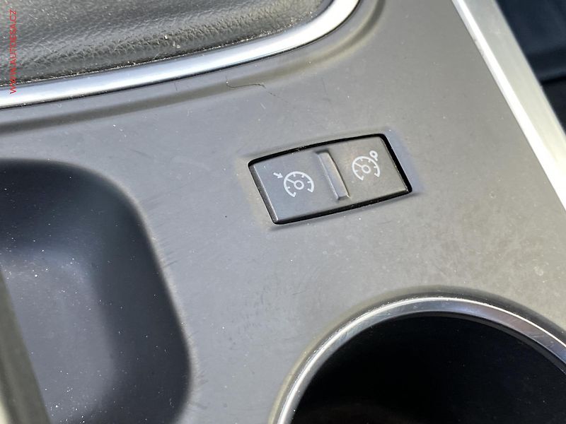 Renault Mégane (2016) 1.2TCe, ČR, LED, navi - fotka 14 z 17