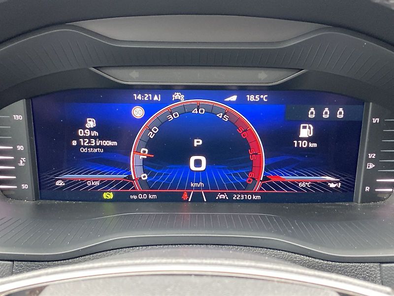Škoda Karoq (2025) 2.0 TDI 4x4 DSG SportLine - fotka 11 z 40