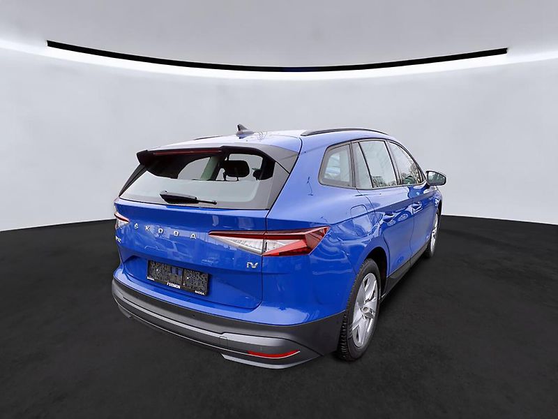 Škoda Enyaq (2023) Loft 52 kWh - fotka 3 z 10