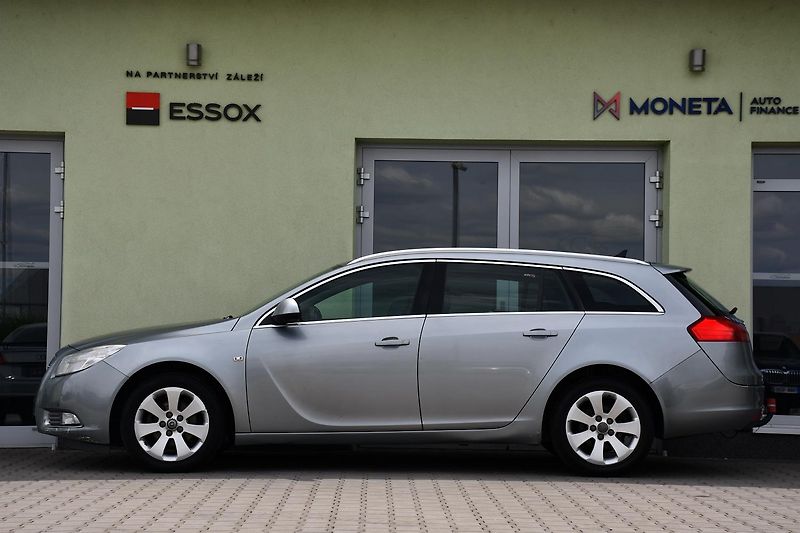 Opel Insignia 2.0CDTi  - fotka 3 z 40