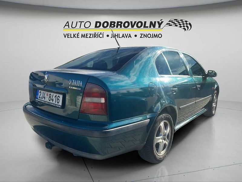 Škoda Octavia SLX 1,9 TDI 81kW MT5/8416 - fotka 2 z 14