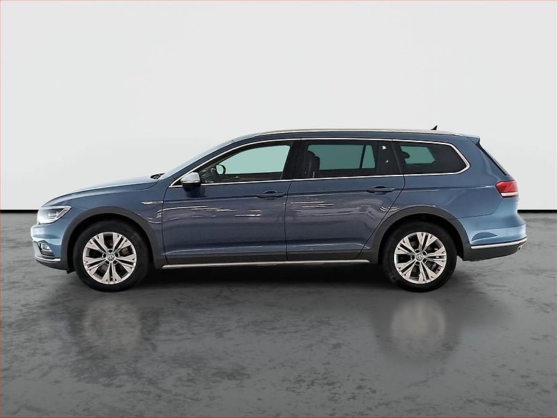 Volkswagen Passat (2018) Alltrack 2.0 TDI, 4X4 - fotka 3 z 18