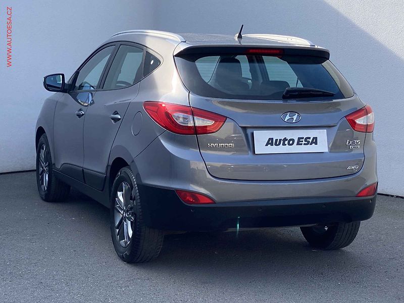 Hyundai ix35 (2014) 2.0CRDi 4WD, Fifa WorldCup - fotka 6 z 17