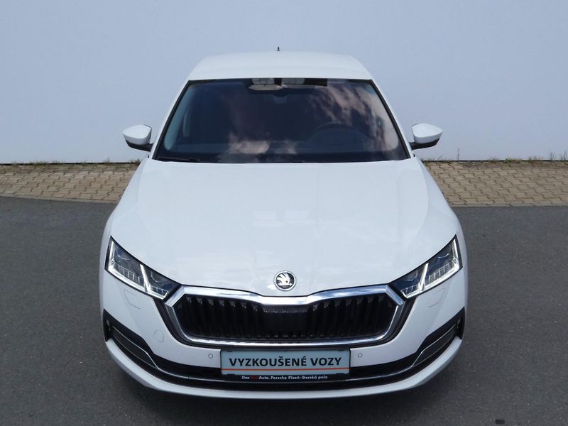Škoda Octavia (2023) Style Plus 1,5 TSI 110KW - fotka 7 z 30