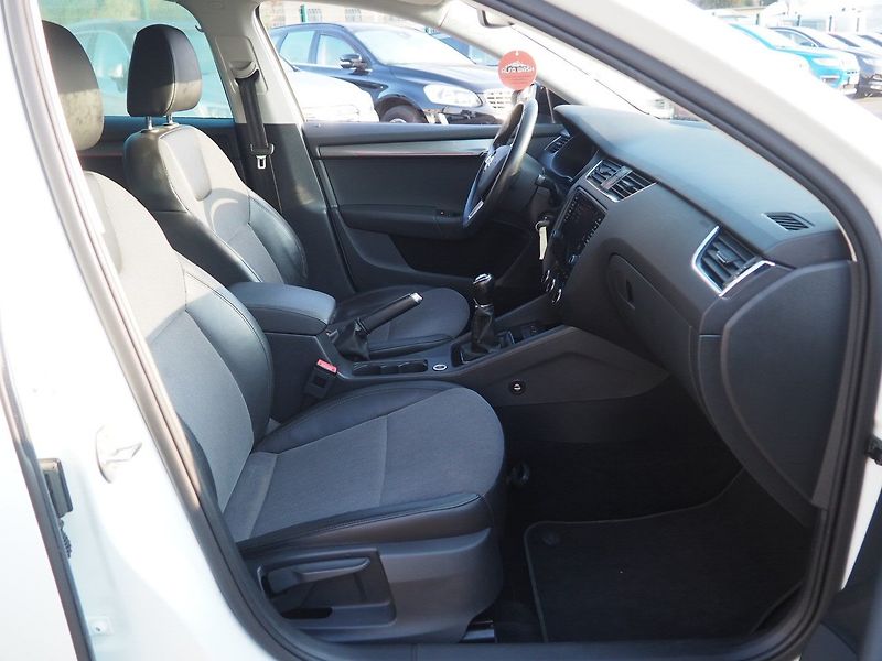 Škoda Octavia (2017) 2.0TDI - fotka 16 z 37
