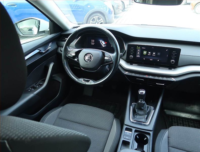 Škoda Octavia (2020) 2.0 TDI, ČR,1.maj, Tempomat - fotka 7 z 16