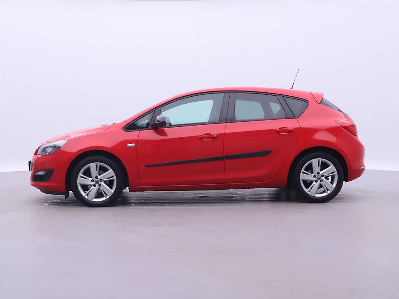 Opel Astra 1,4 T 88kW CZ Drive Serv.Kniha - fotka 4 z 27
