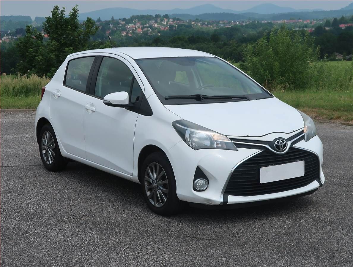Toyota Yaris 1.33 Dual VVT-i, Serv.kniha