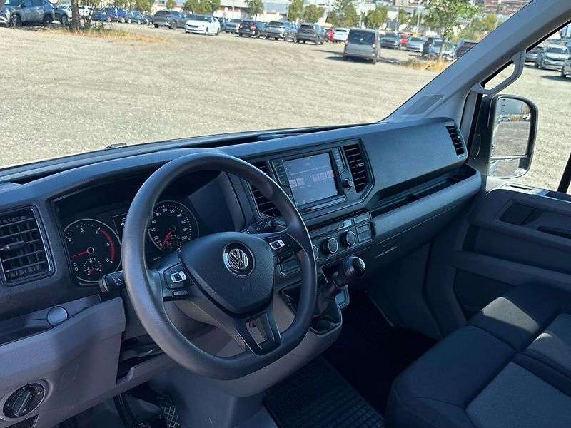 Volkswagen Crafter Skříň skříňový vůz - fotka 5 z 22