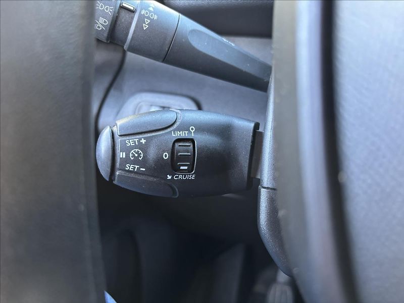Peugeot Partner 1,2 Puretech 81kW Active L1 - fotka 24 z 33