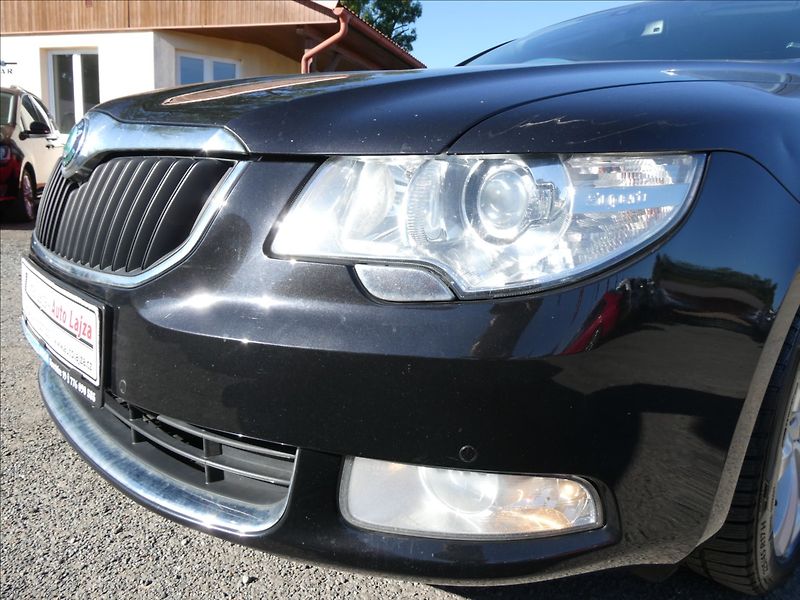 Škoda Superb 2,0 TDi 125kW ELEGANCE,závěs - fotka 4 z 47