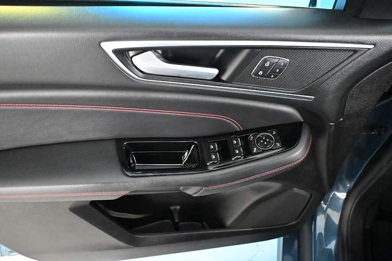 Ford S-MAX (2022) 2.0 ST-LINE LED Tažné 8AT ECOB - fotka 15 z 38