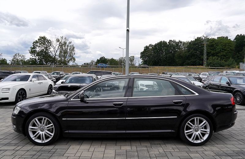 Audi A8 4.2 TDI Long,4x4 Exclusive - fotka 3 z 50