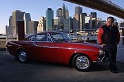 Irv Gordon a jeho nesmrtelné Volvo P1800.