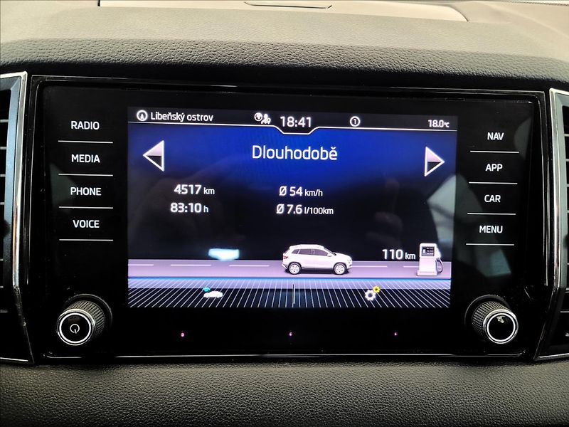 Škoda Karoq 1,5 TSI,DSG,navi,110kw - fotka 29 z 49