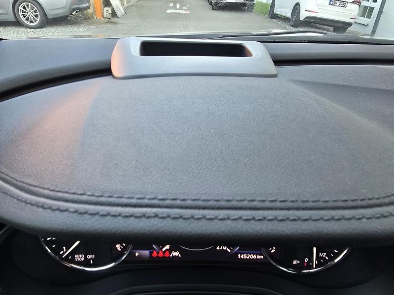 Opel Insignia 128kW 4x4 AUT Ultimate ST -DPH - fotka 37 z 40