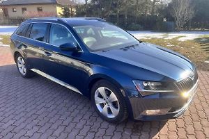 Škoda Superb 2.0 TDI Style.