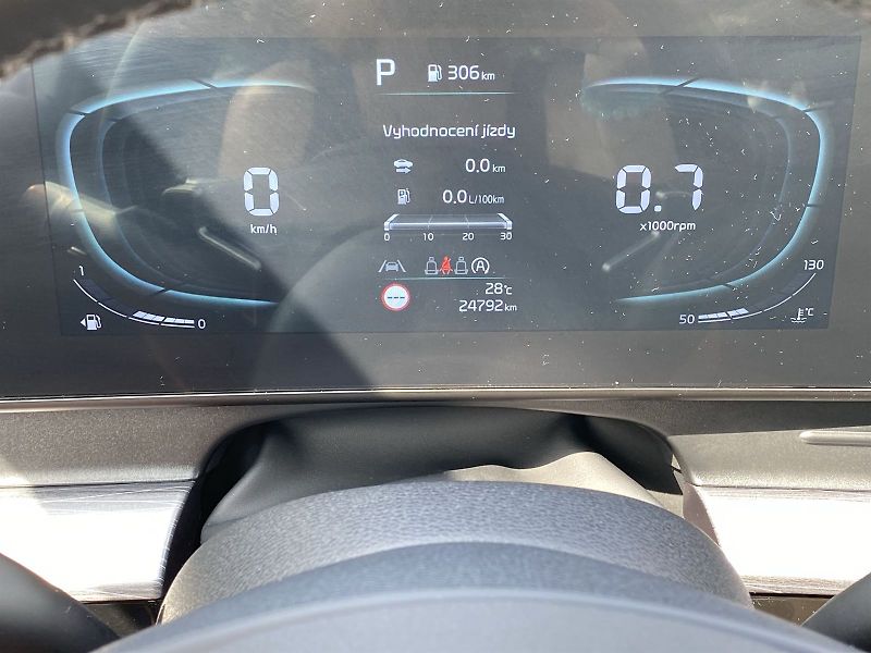 Kia Sportage (2024) 1.6 T-GDI 4x4 Exclusive - fotka 7 z 33