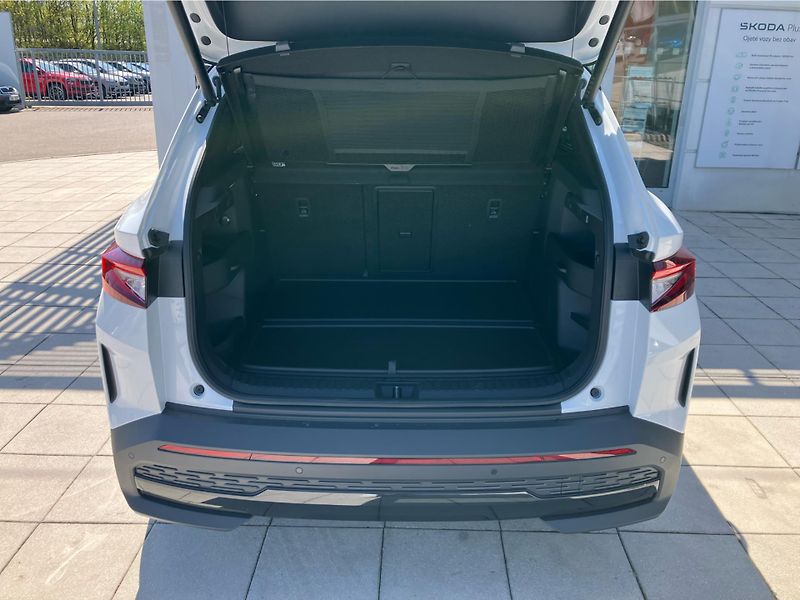 Škoda Elroq 85x vRS 250 kW 84 kWh - fotka 27 z 30