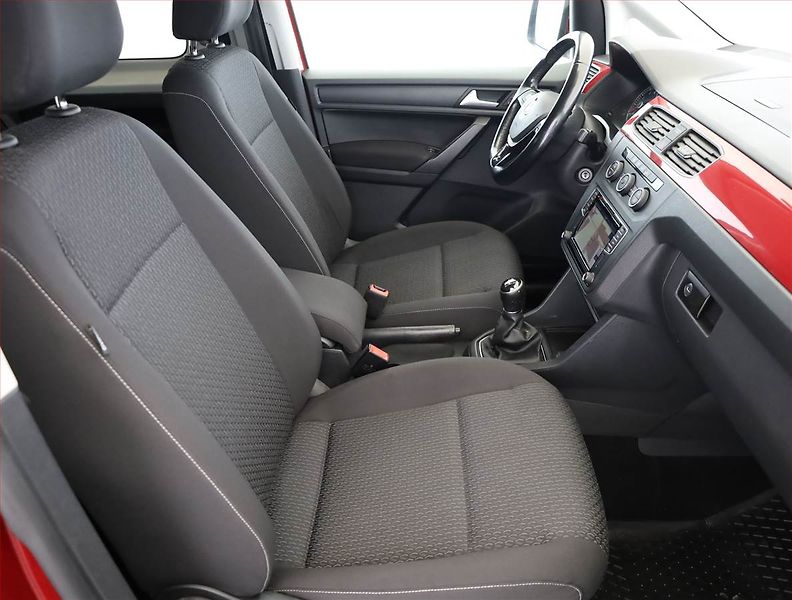 Volkswagen Caddy (2017) 1.4 TGI CNG, 5Míst, ČR - fotka 7 z 17