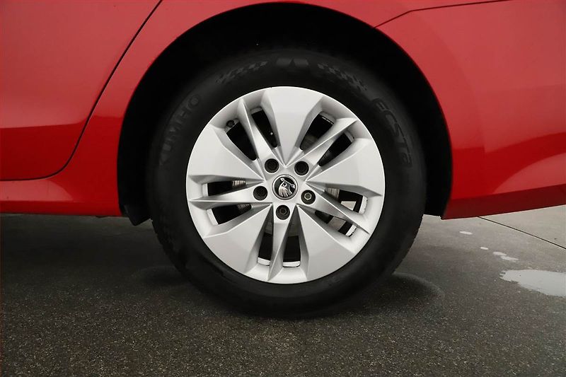 Škoda Octavia (2020) 1.5 TSI, ČR,1.maj, Tempomat - fotka 21 z 21