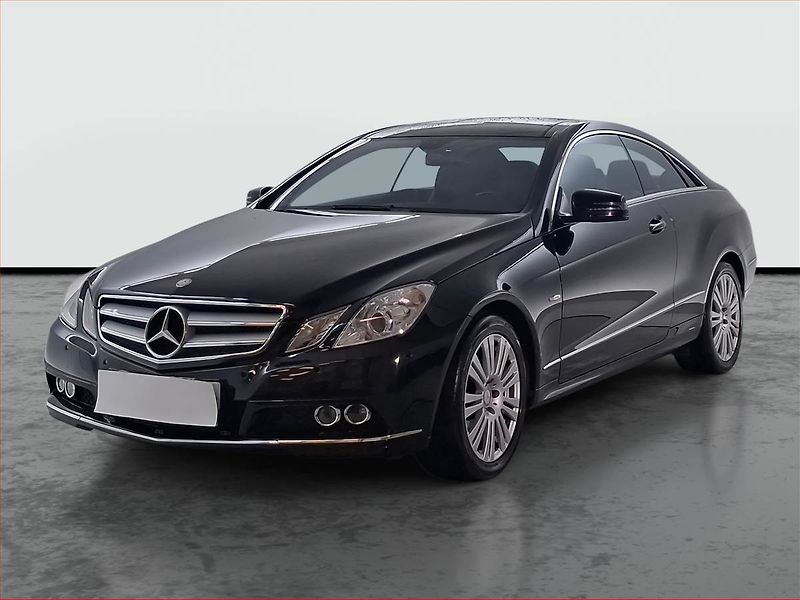 Mercedes-Benz Třídy E (2010) Avantgarde E 250, Automat - fotka 2 z 17